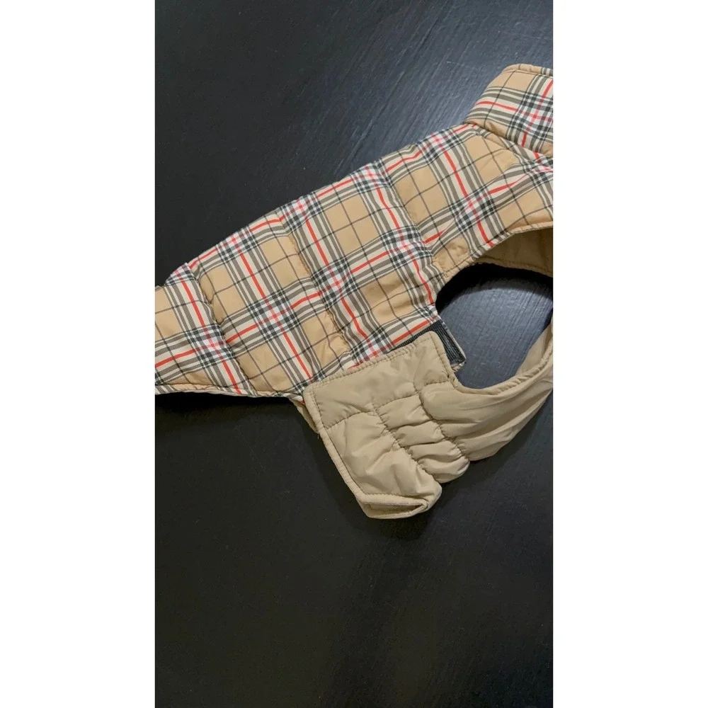 Pawchie Reversible Dog Puffer Vest Plaid Tan Quilted Jacket Medium RN DCD057